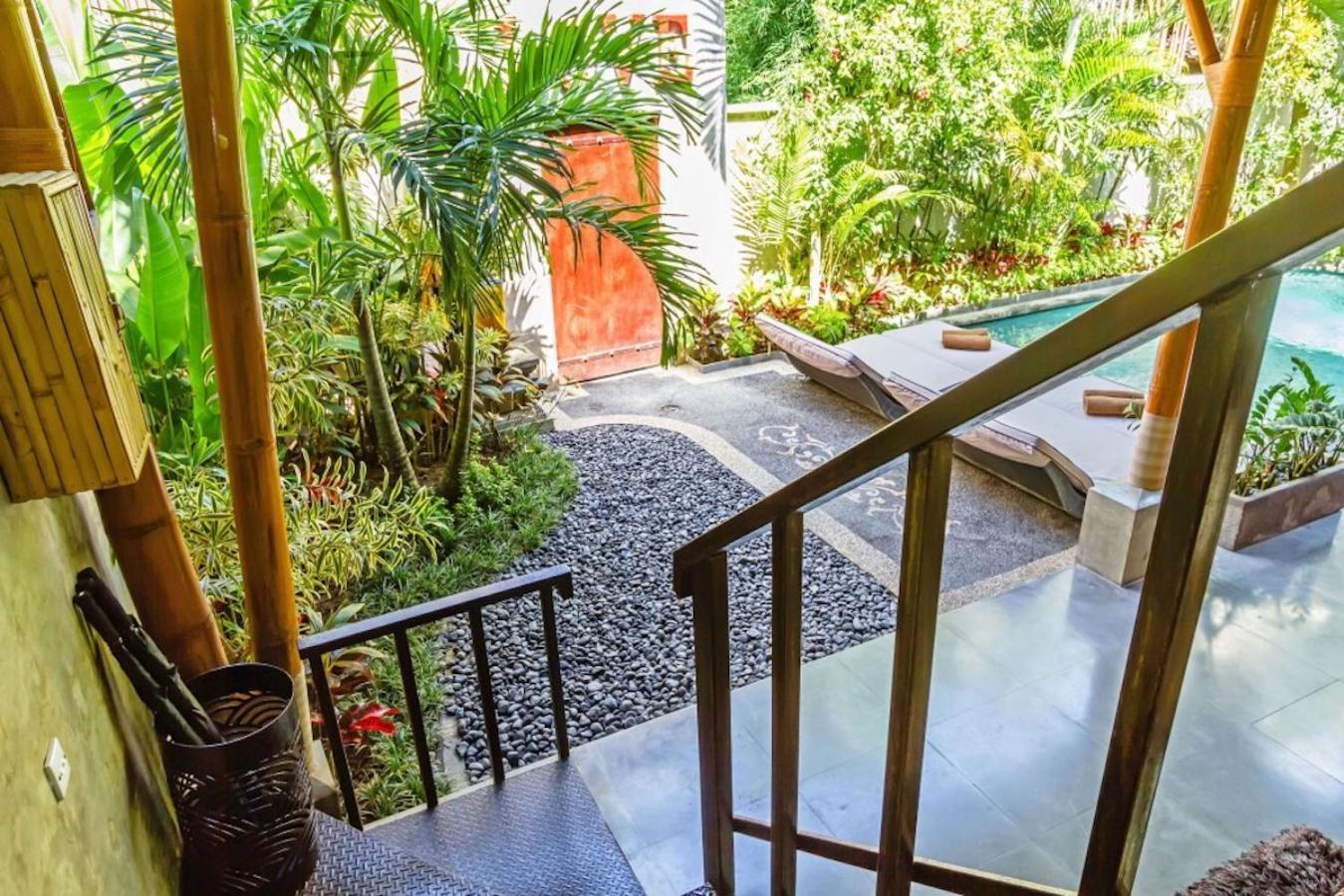 Esa Seminyak (Bali)