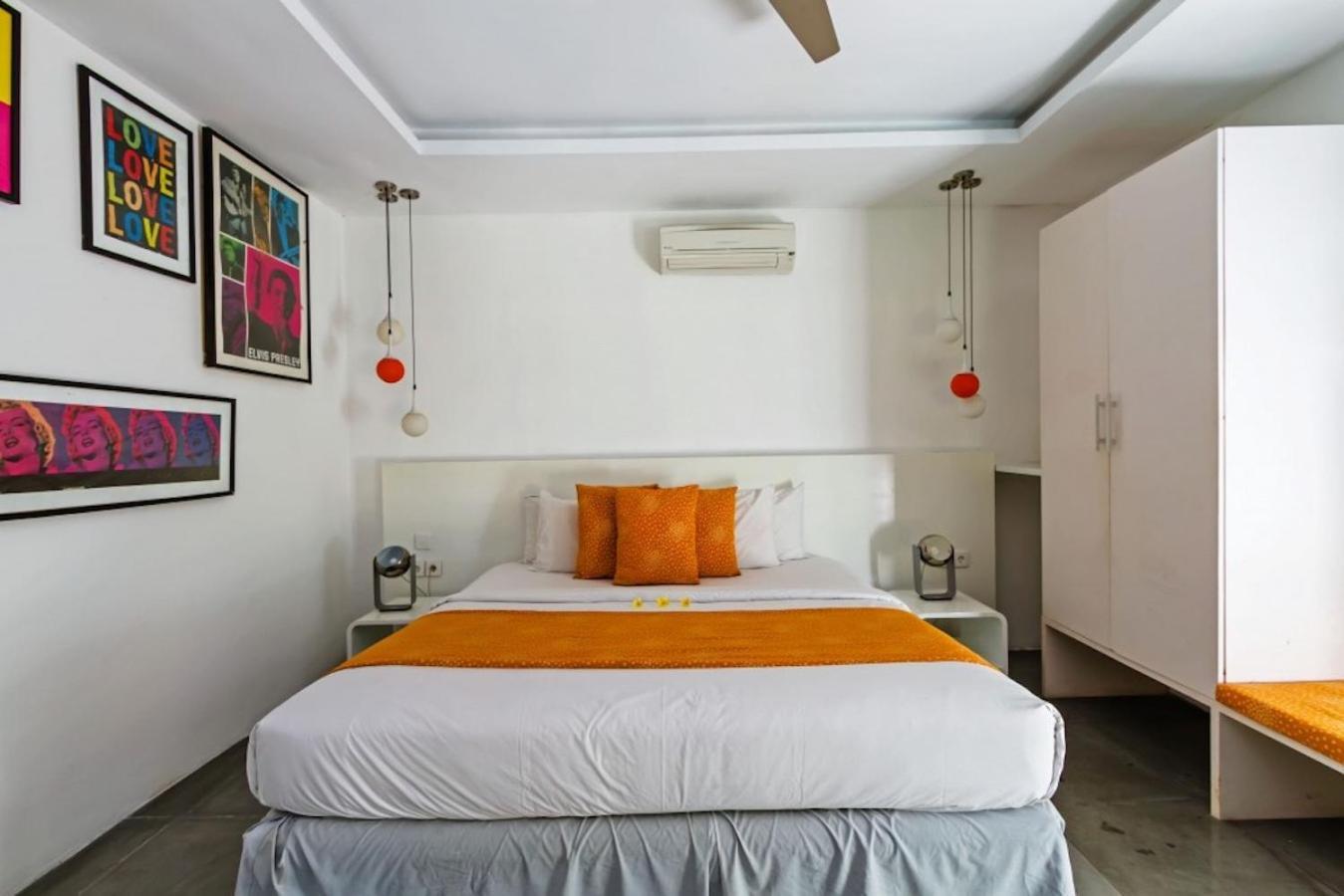 Esa Seminyak (Bali)