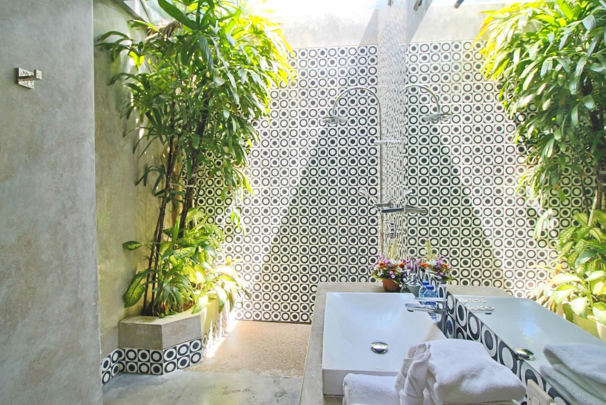 Esa * Seminyak (Bali)
